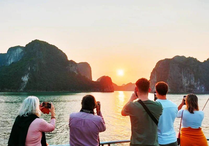 Đi cát bà mất bao lâu